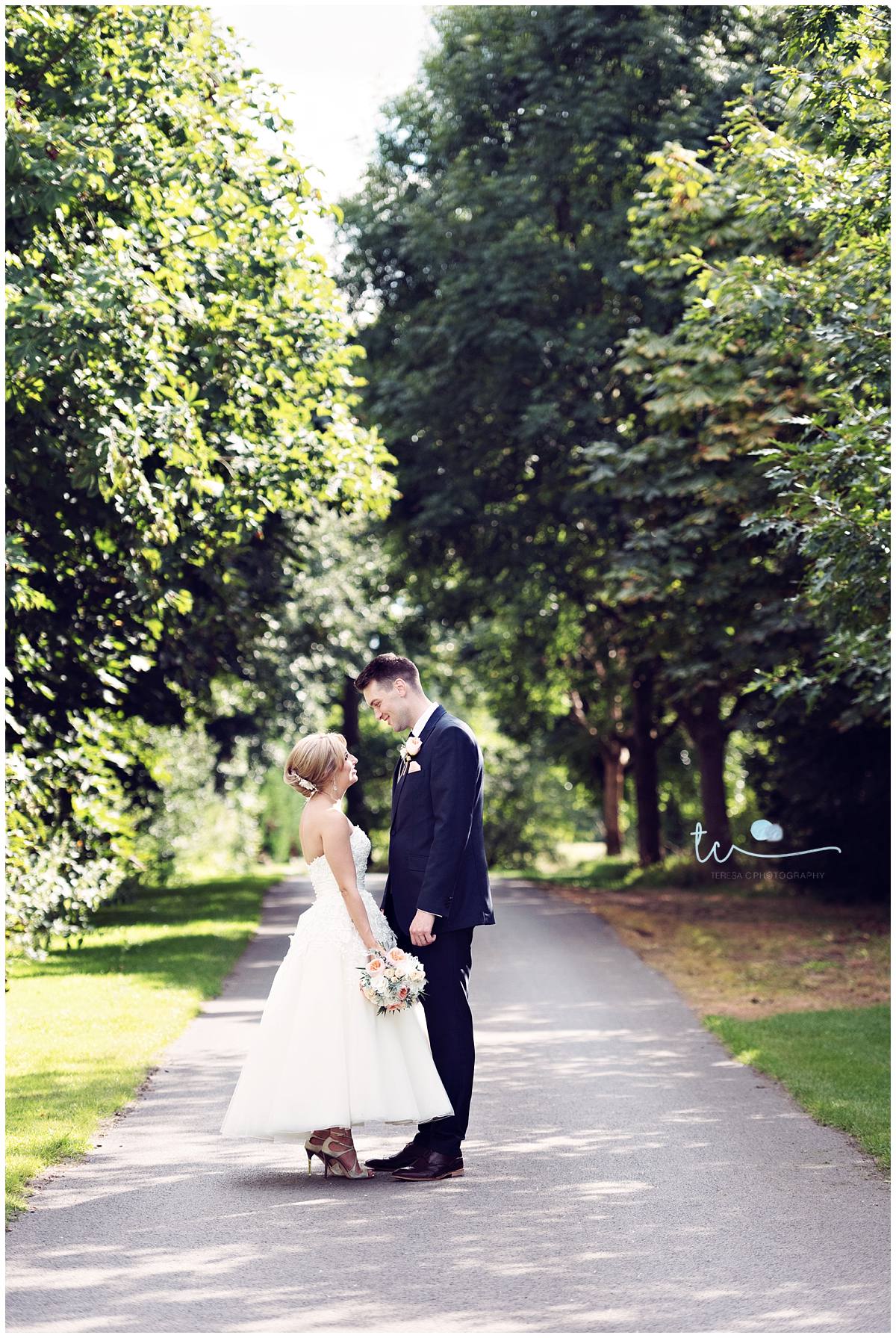 The+Oak+Tree+of+Peaover-Wedding+Photography+Cheshire-Wedding+Photographer+Cheshire-Documentry+Wedding+Photography-Fun+Relaxed+Creative